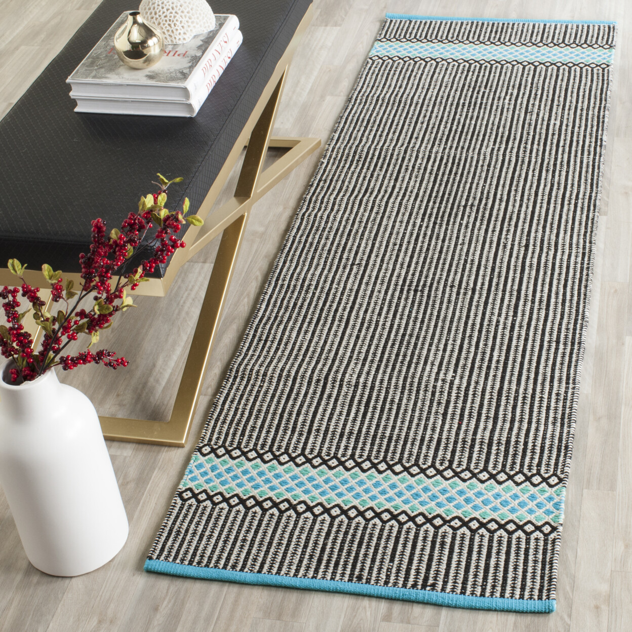 SAFAVIEH Montauk MTK820H Handwoven Turquoise / Multi Rug