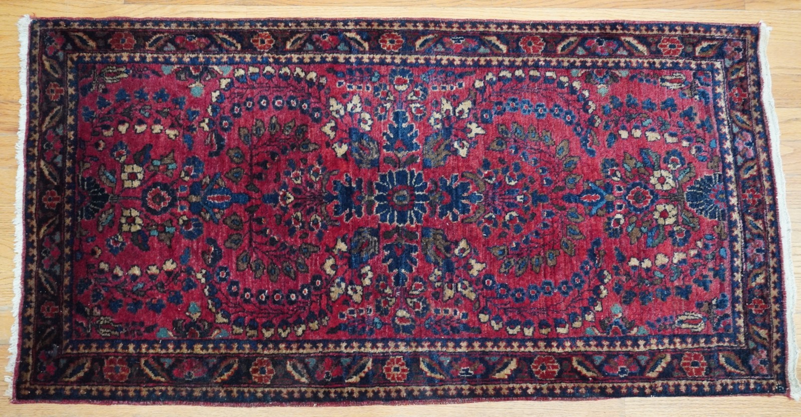 Antique Hand Knotted Saroukk 2′ x 4’3″ Wool Floral Red Oriental Rug