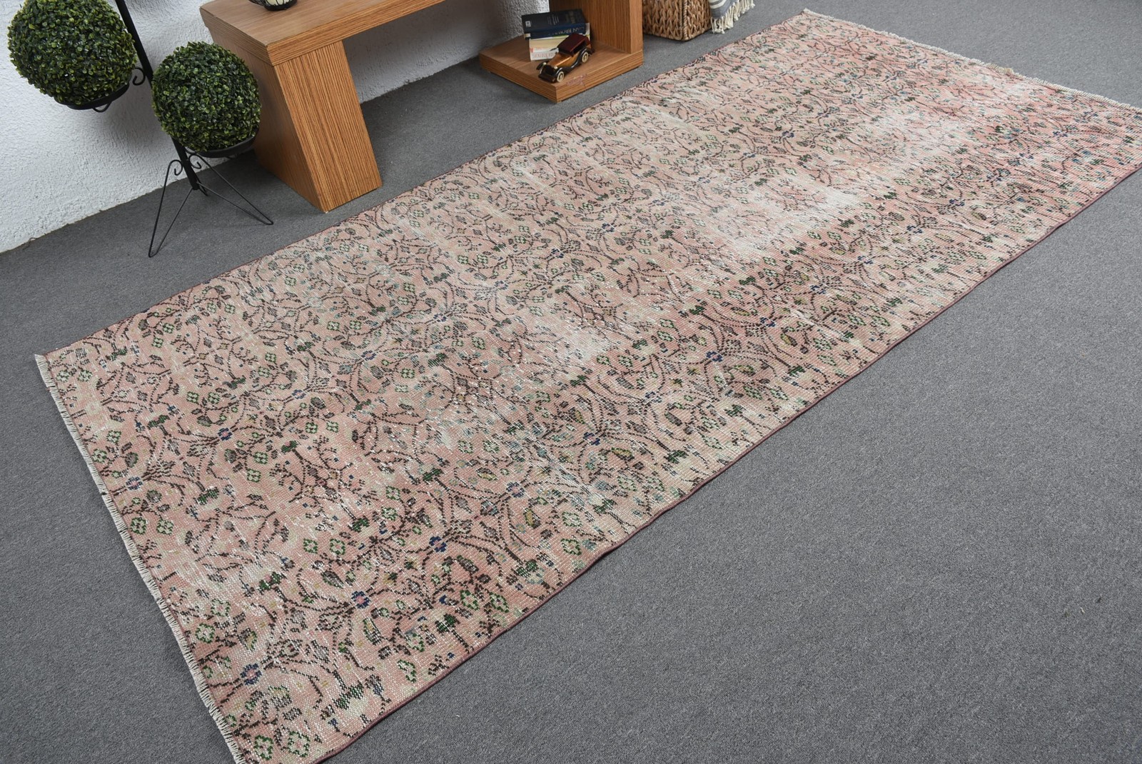 4,6×9,3 ft Turkish Rug, Pink Plants & trees Vintage Wool Rug
