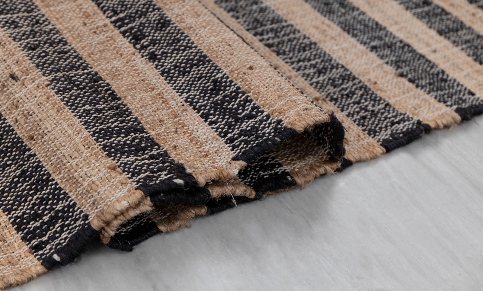 Natural Jute Black High Quality Hand Woven Geometric Boho Style Customize Rug