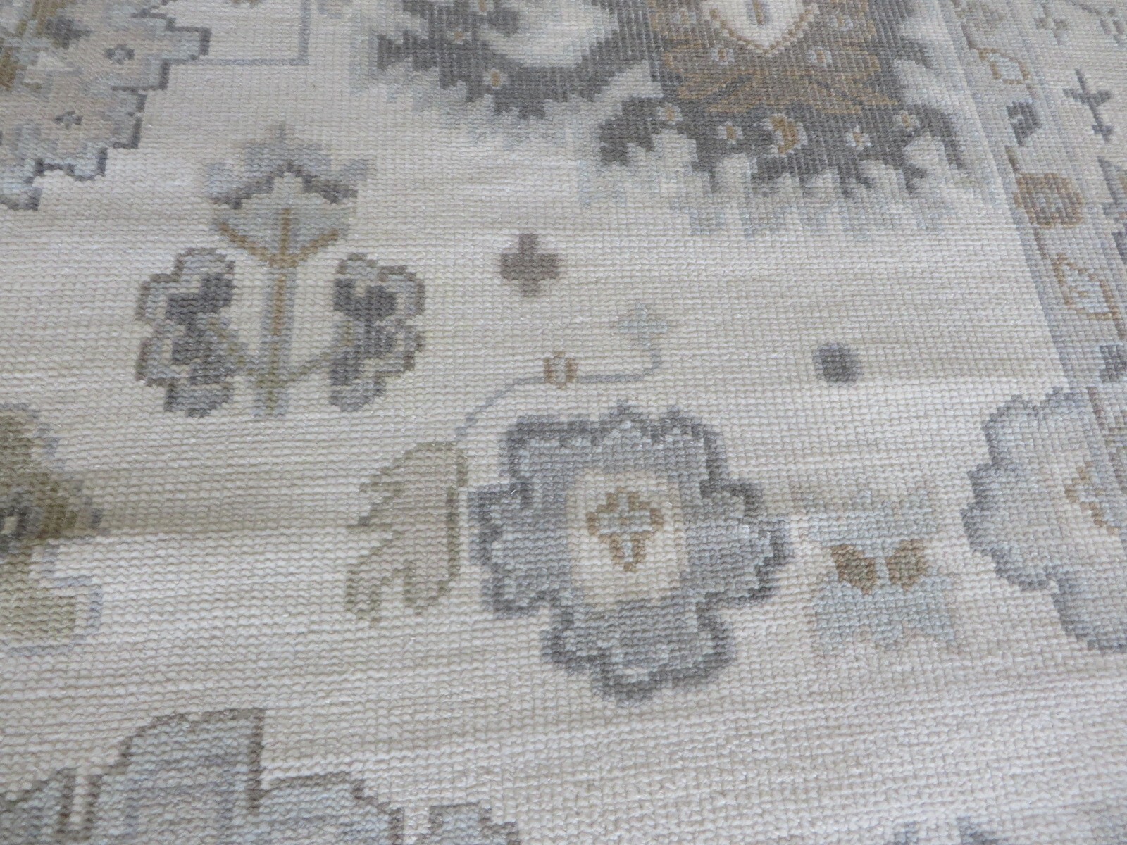 9’11 x 13’9 Hand Knotted Ivory Sultanabad Oushak Oriental Rug G15277