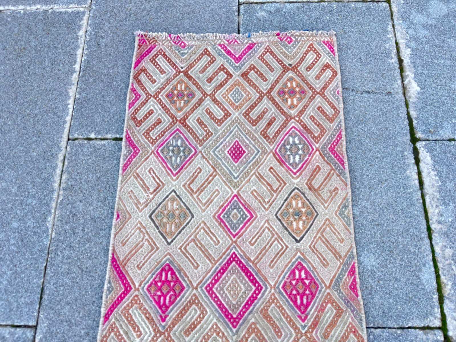 Vintage Turkish Cicim Kilim 1×2 ft Hand-Woven Tribal Boho Accent Rug
