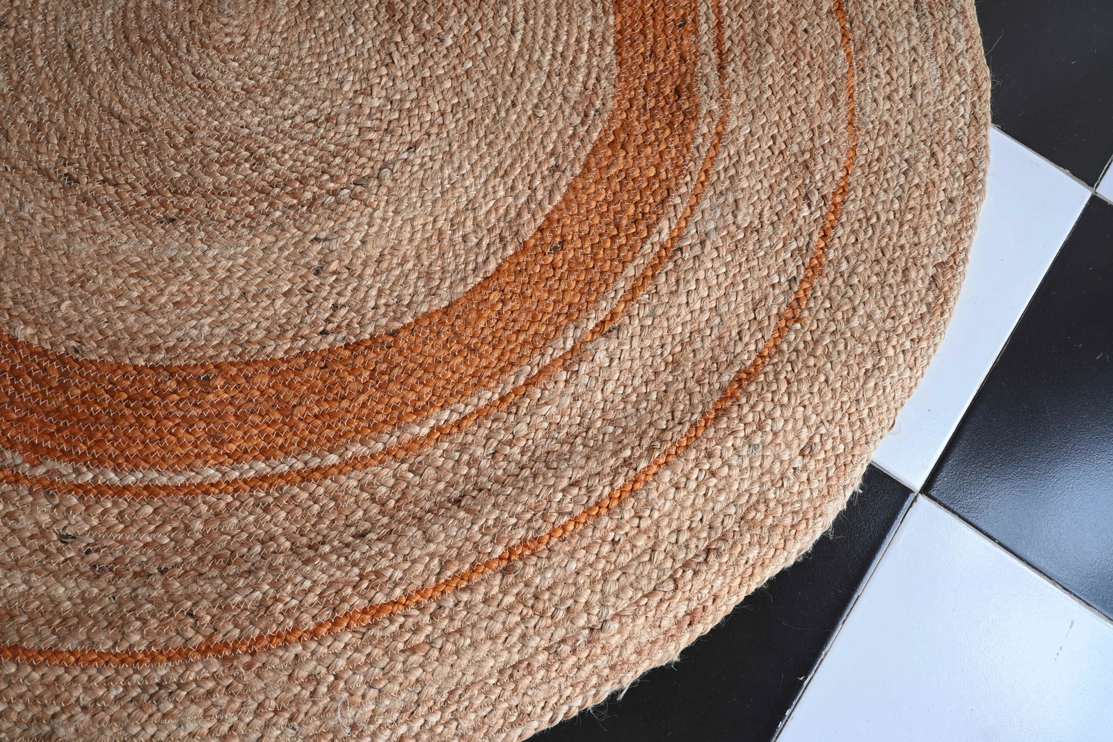 Rugmoda Jute Round Rug 4×4 Natural Orange Braided Bohemian Farmhouse Area Rug