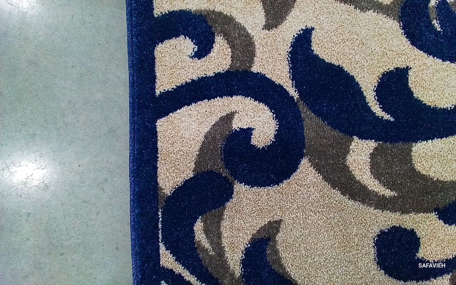 IVORY / NAVY 5′-3″ x 8′-0″ Flaw in Rug, Reduced Price 1172791735 AMT428M-5