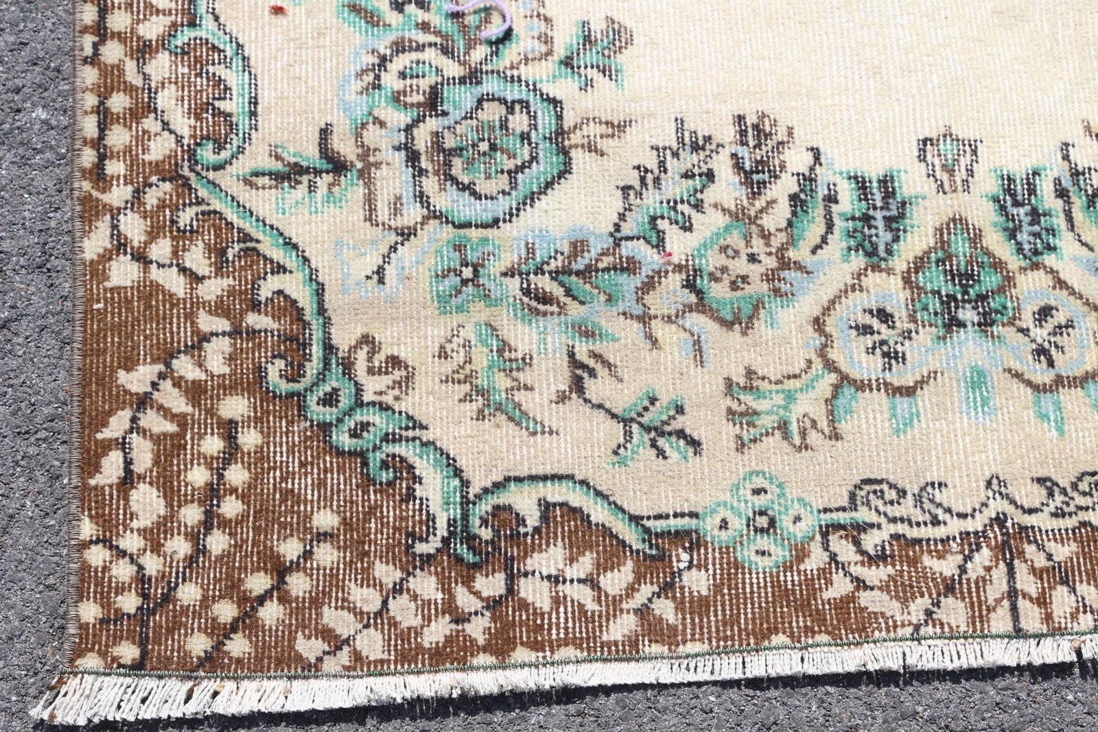 3,9×6,7 ft Vintage Rug, Turkish Area Rug, Brown Ombré Wool Rug