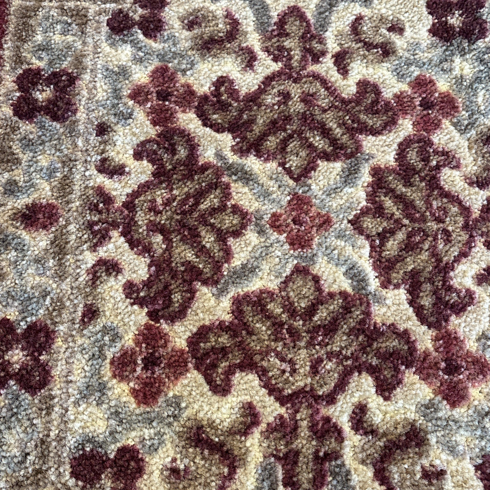 20×34” Floral Oriental Throw Area Rug – Red, Gray, Beige