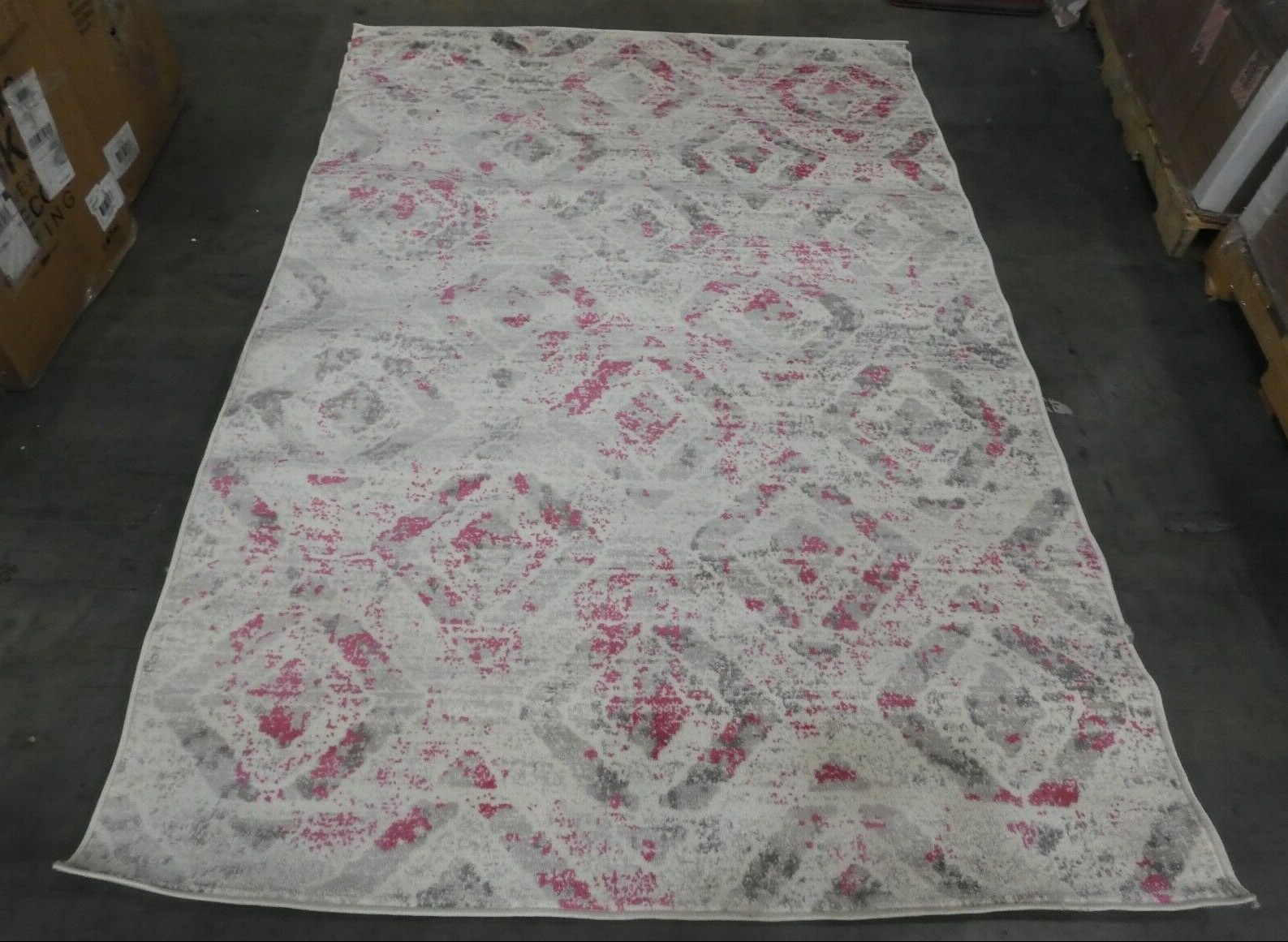IVORY / PINK 5′-1″ X 7′-6″ Damaged Rug, Reduced Price 1172619474 SKY190F-5
