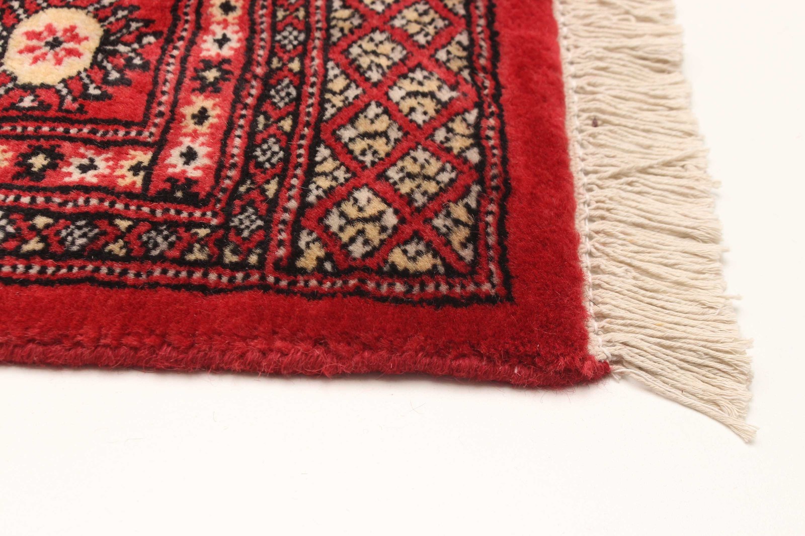 Traditional Hand-knotted Carpet 4’8″ x 6’10” Wool Oriental Area Rug
