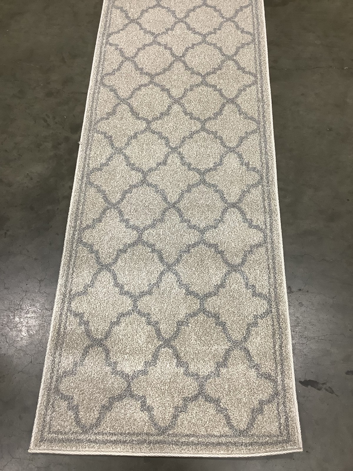 BEIGE / LIGHT GREY 2′-3″ x 9′-0″ Damaged Rug Reduced Price 1172682364 AMT422E-29