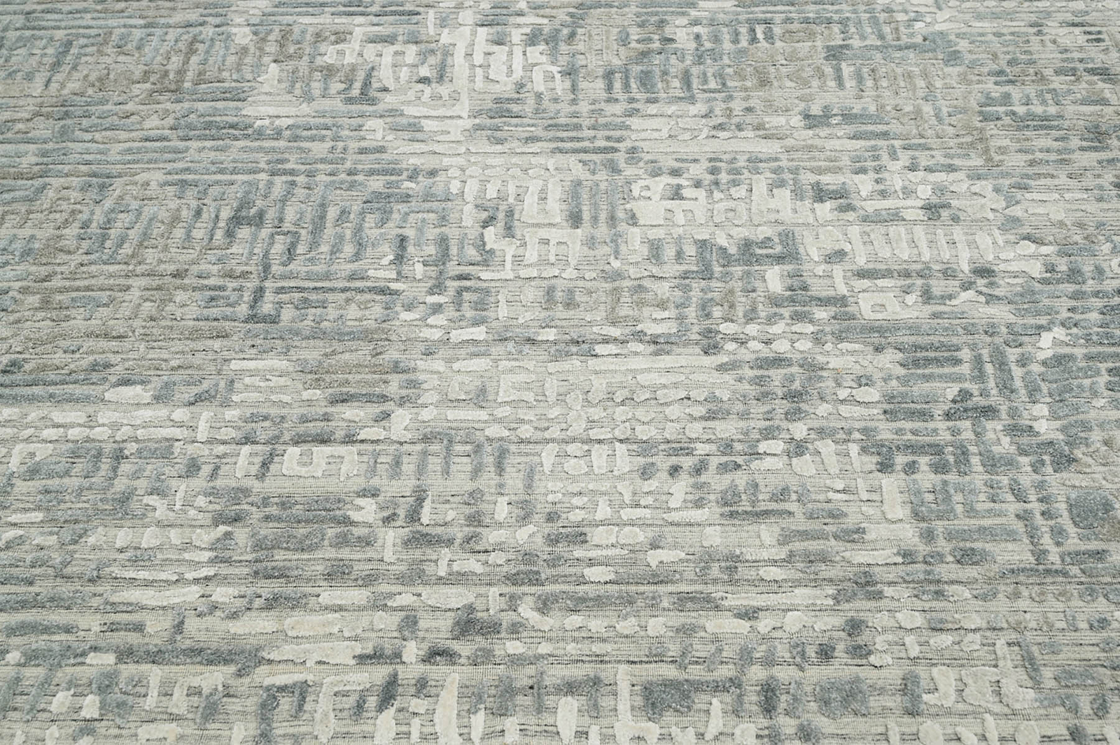 10×14 Gray Hand Knotted Modern Tibetan Wool/Bamboo Silk Area Rug