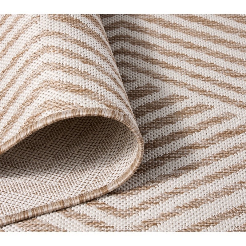 New York Patio Ombre Geo Outdoor Rug Durable Easy Clean Low Pile Modern Design