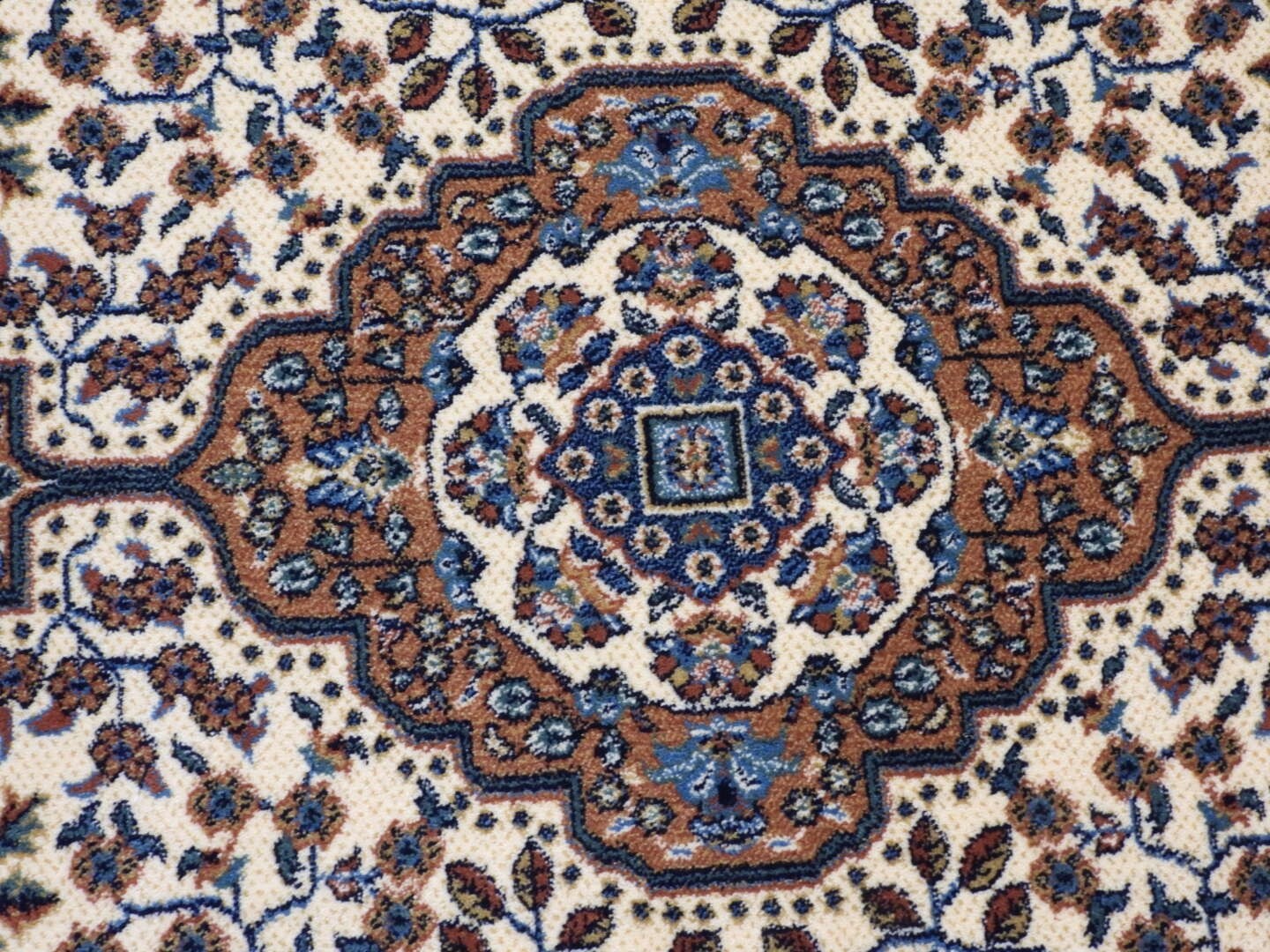 Medallion Design Wool Area Rug 80×160 Cm