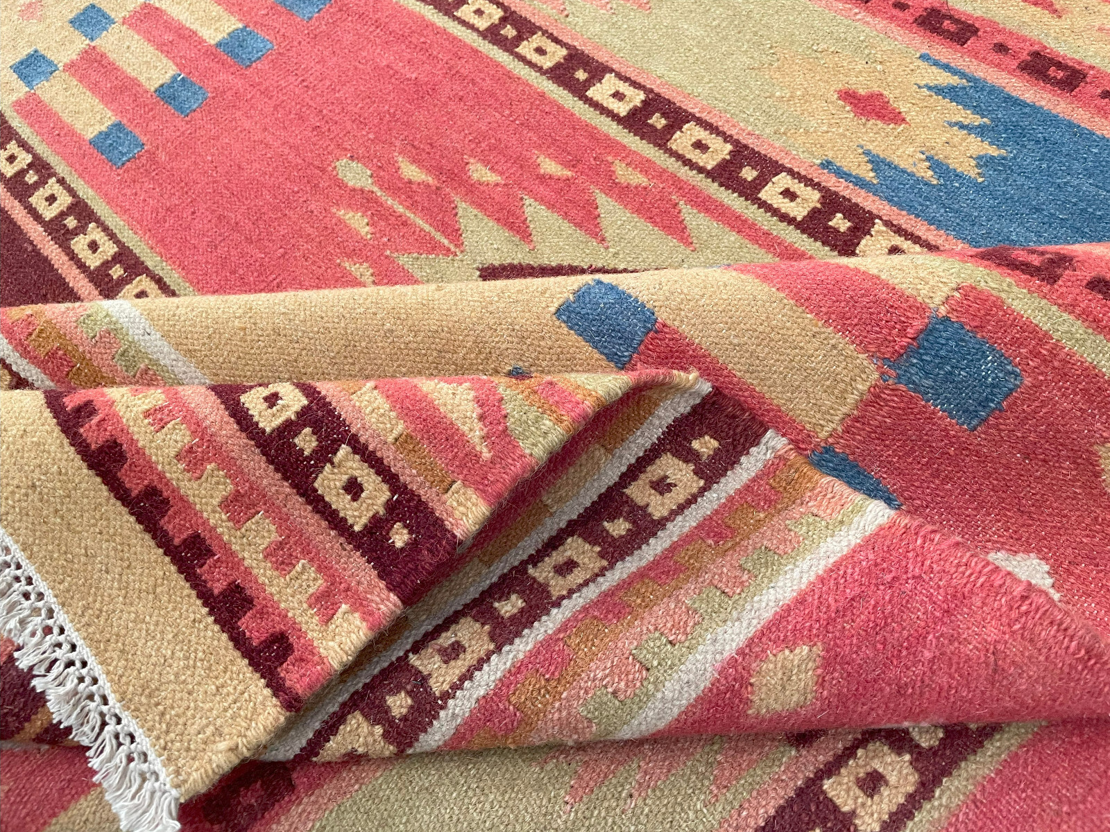 Wool Kilim Southwestern Hand woven Flat Weave Reversible rug 1210. *NEW*