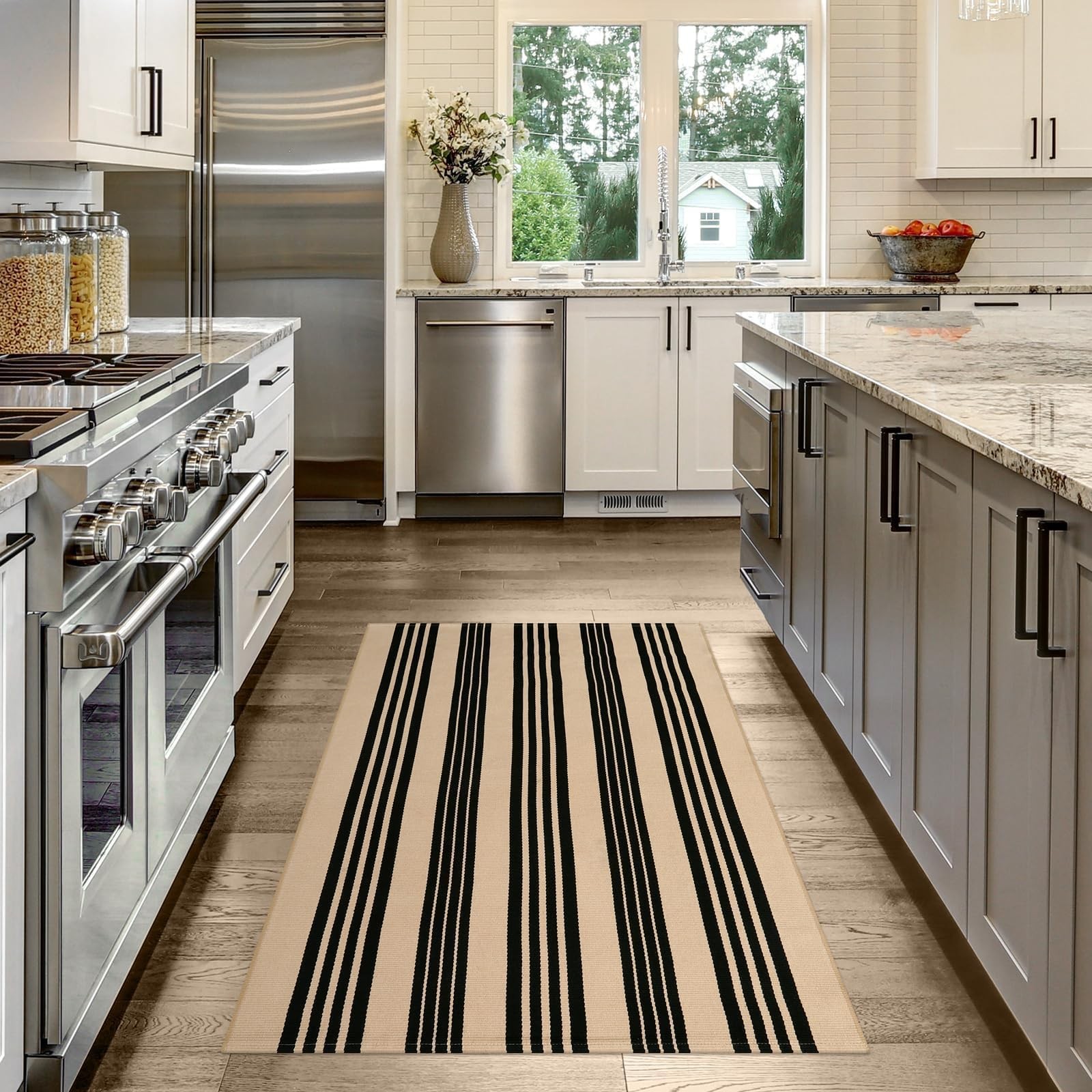 OJIA Outdoor Rug 3×5, Black and Tan Area Rug Machine Washable Rugs Cotton Han…
