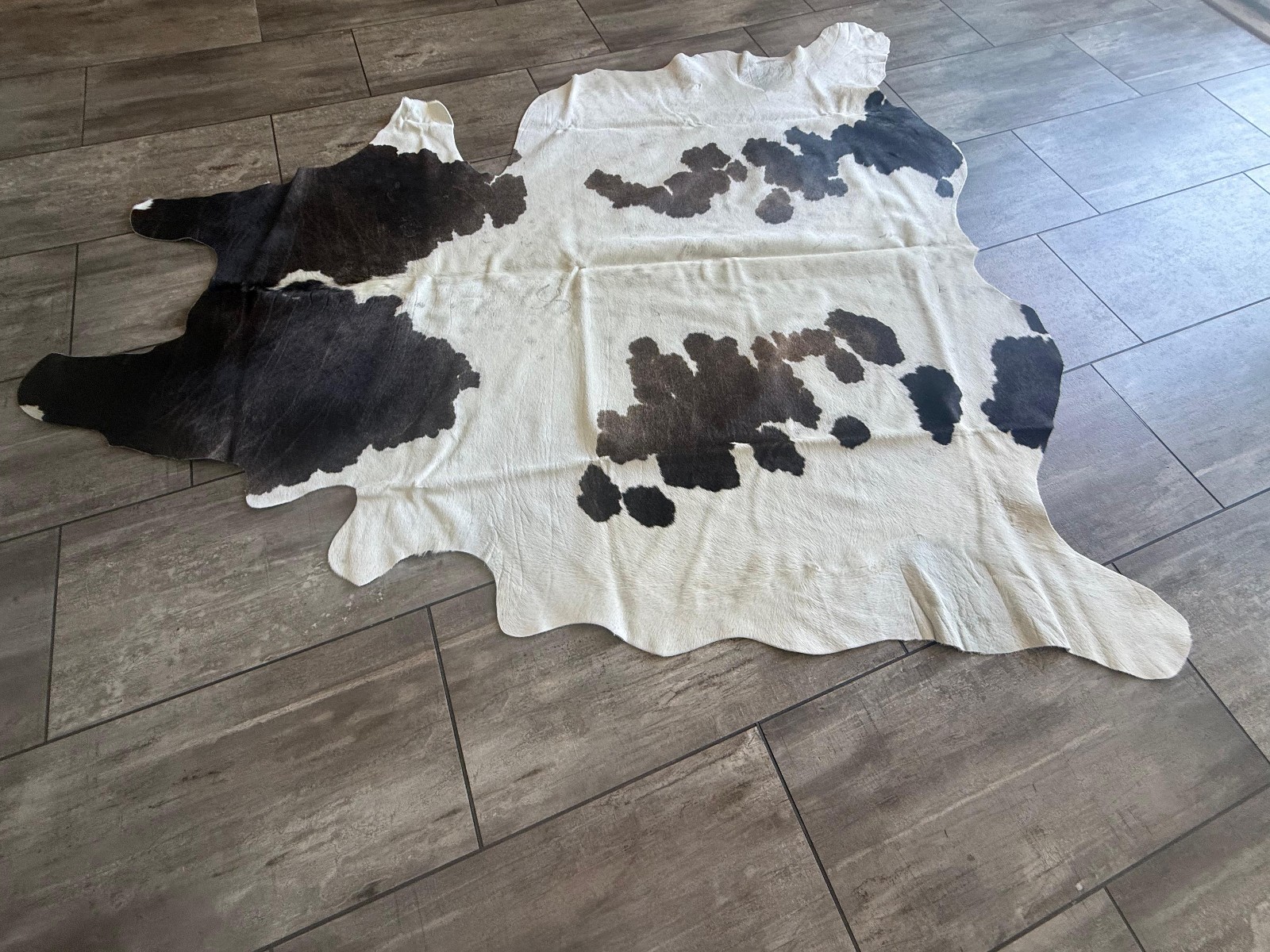 Cowhide Rug Brown Exotic Black Tones 71″x67″ (5.9×5.6 ft) | Genuine Leather #040