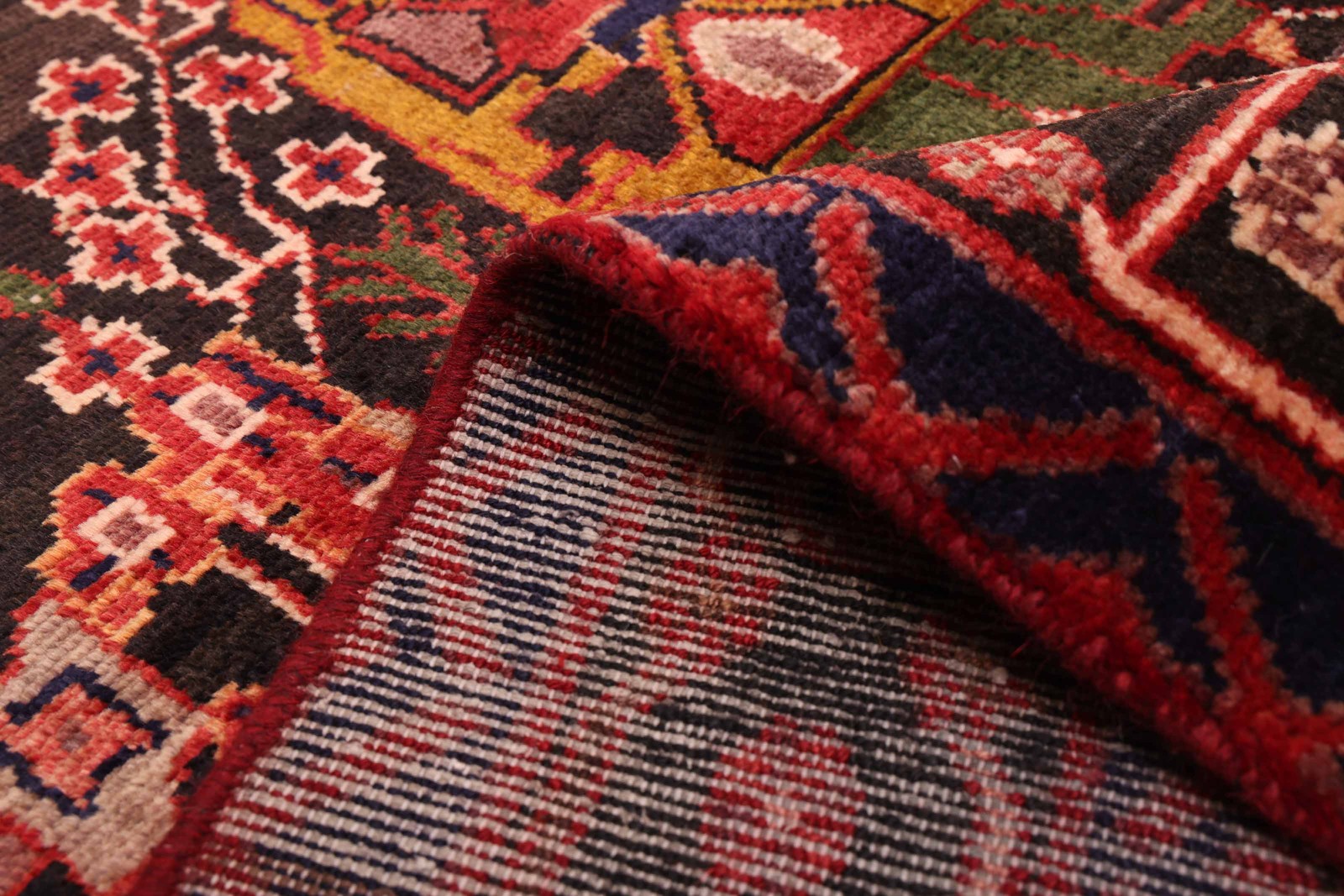 Vintage Hand-Knotted Carpet 4’4″ x 6’9″ Traditional Oriental Wool Area Rug