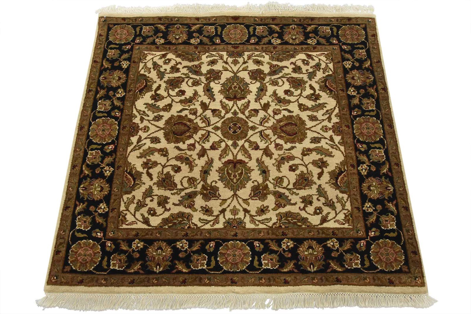 Agra Carpet 4’1” x 3’11” Square Beige Wool Traditional Hand-Knotted Oriental Rug