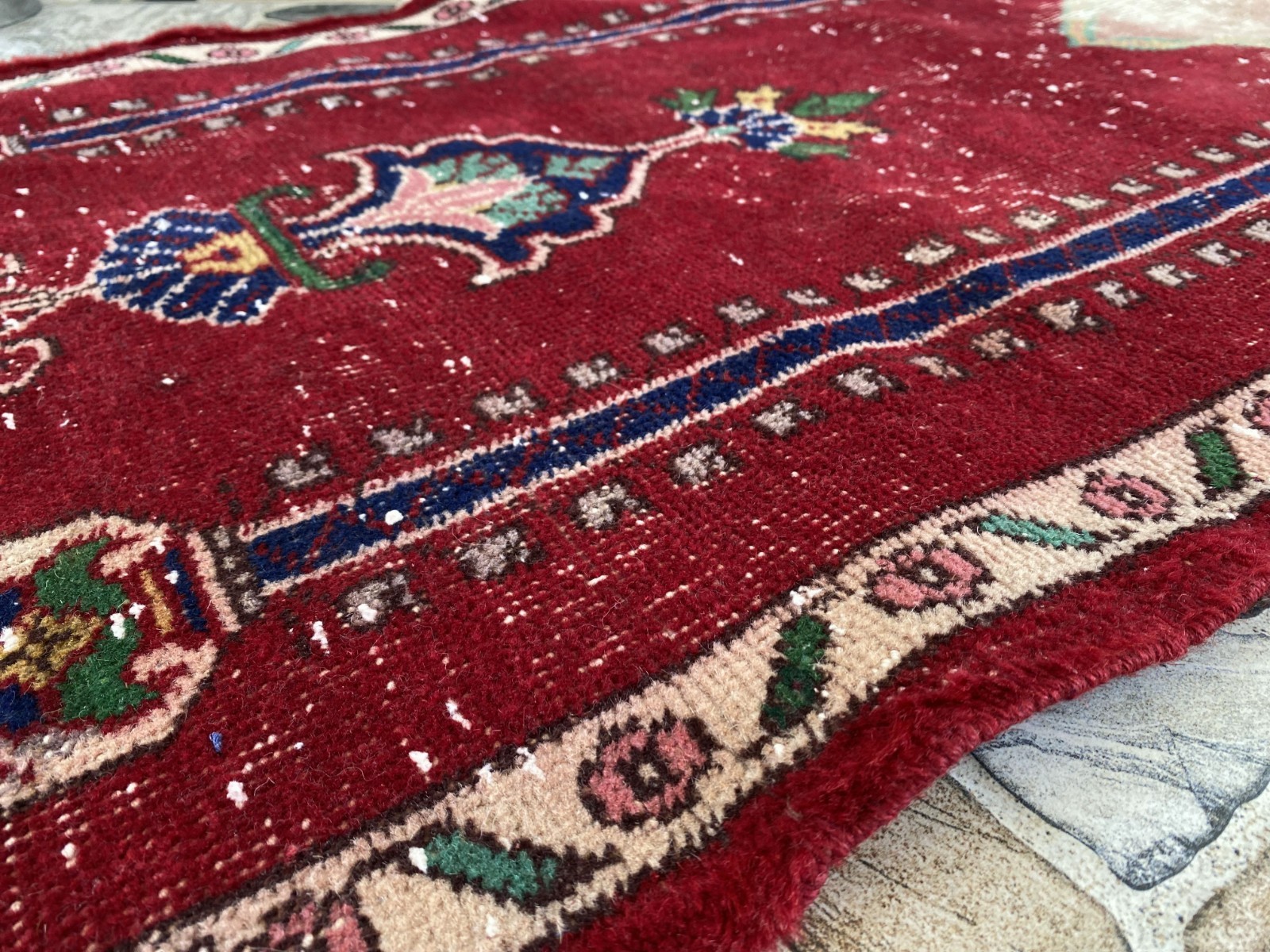 Pre 1980’s ANTIQUE ANATOLIAN FARMHOUSE RUG – GEOMETRIC PRAYER TURKISH VINTAGE