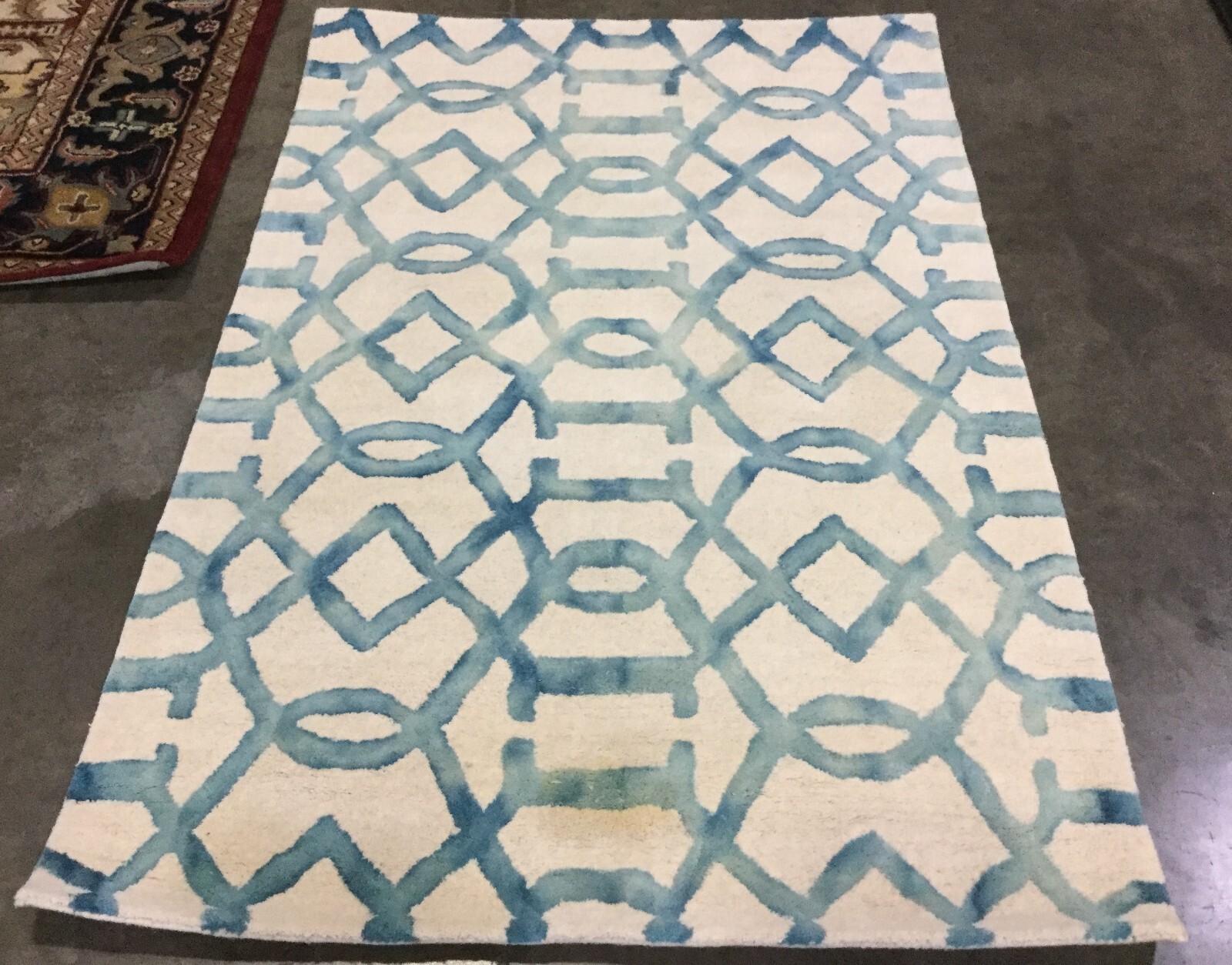 IVORY / TURQUOISE 4′ X 6′ Stained Rug, Reduced Price 1172655113 DDY712H-4