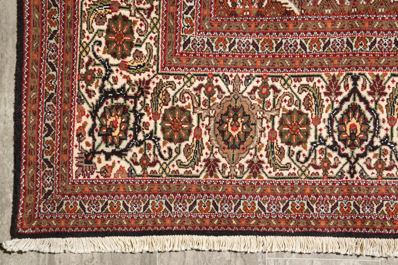 6.7 x 10 Black Perrsian Mahii Tabriiz Wool and Silk Rug #F-4220