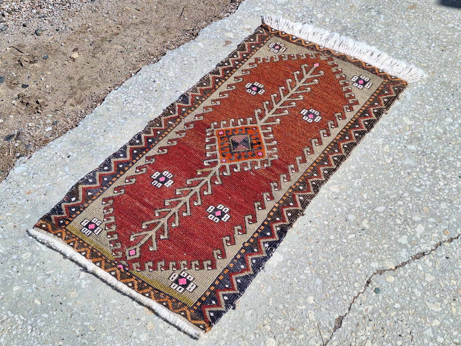 1960s Turkish-Anatolian Vintage HandWoven Small Embroidery Kilim Rug-Village rug