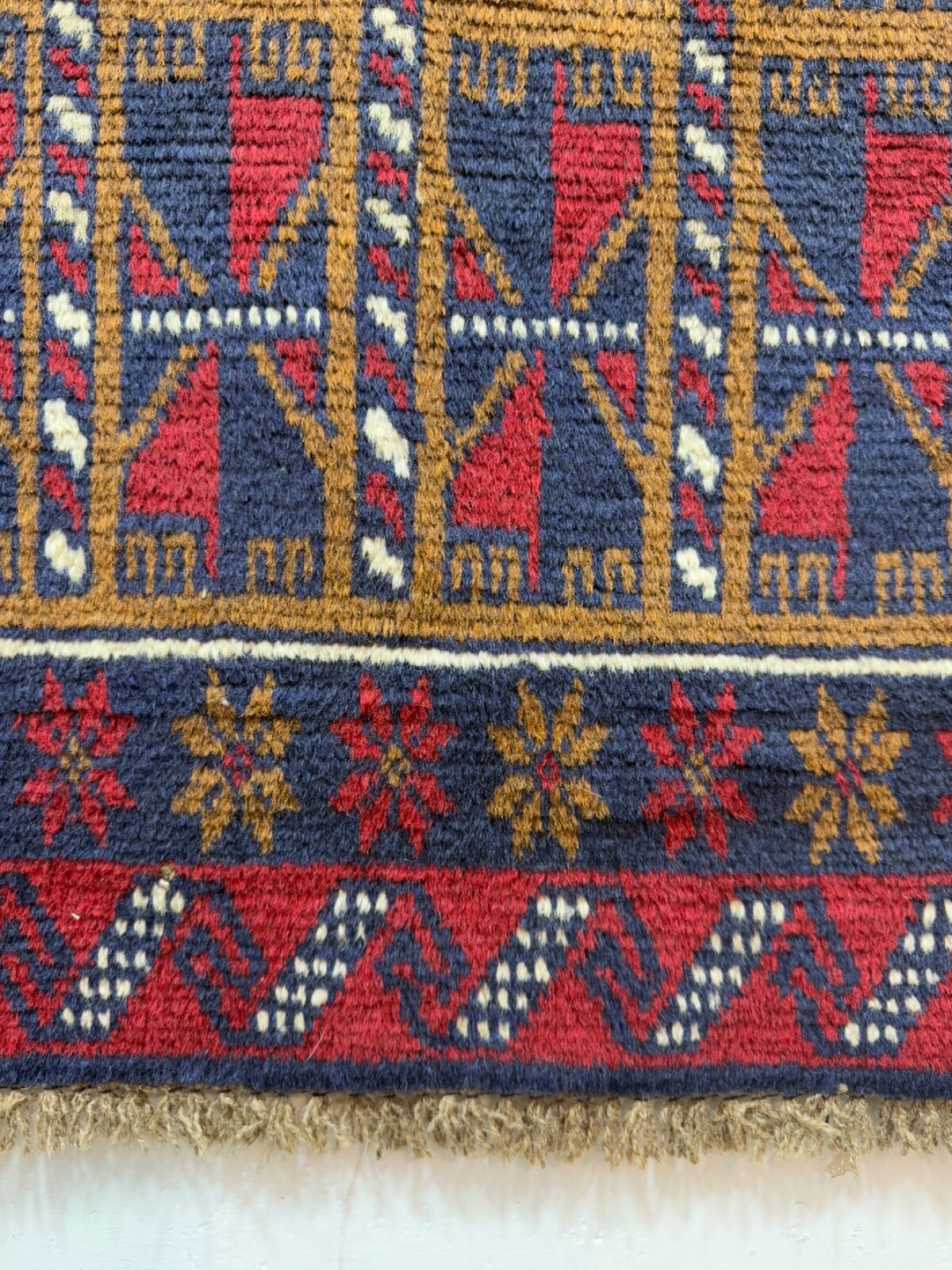 Vintage Beautiful Hand Knotted Afghan Wool Rug Floor Area 130×82 Cm