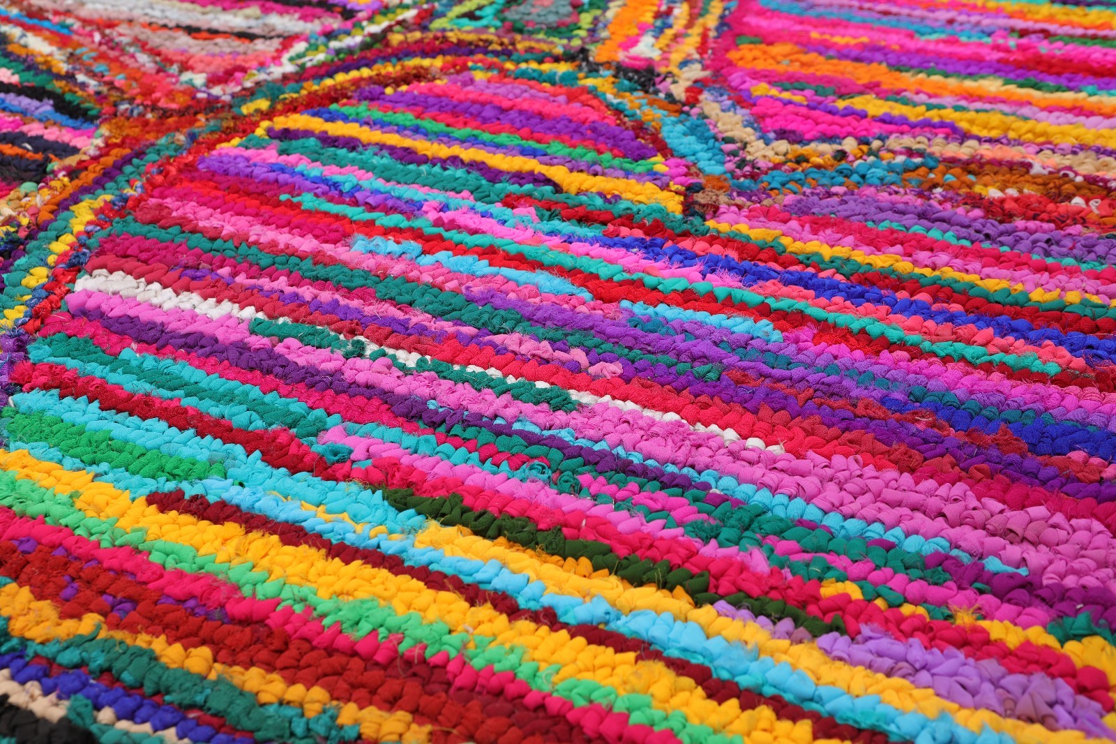 4′ x 6′ Handmade Abstract 100% Cotton Oriental Area Rug 4×6 Boho Modern Pink